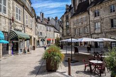 En promenade dans les ruelles de Dole