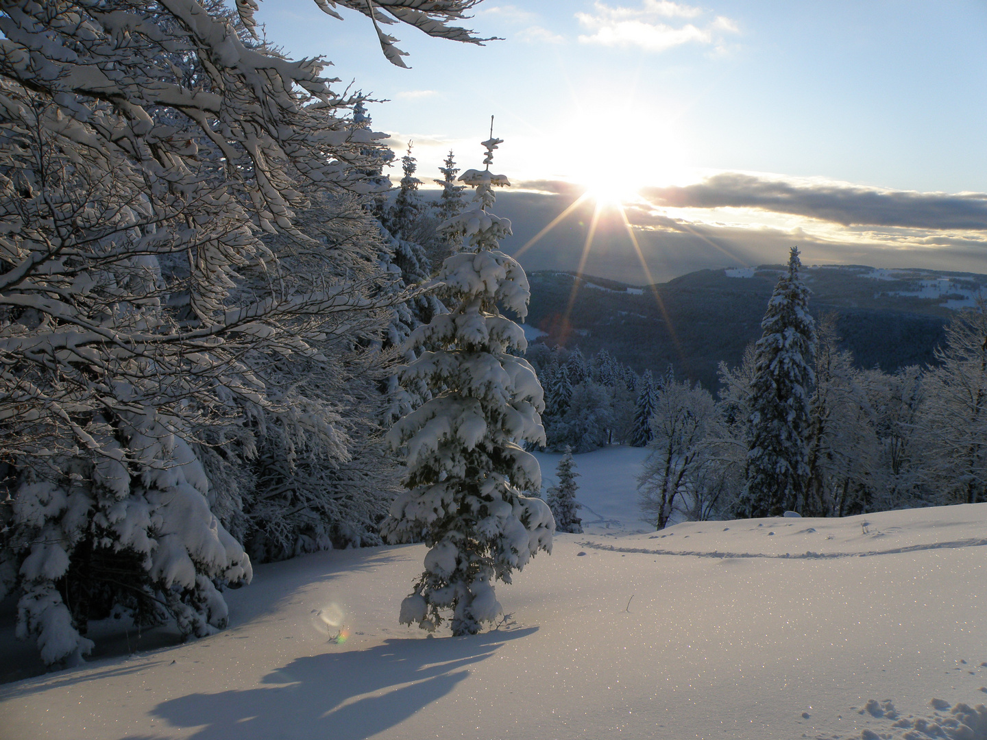 En quittant la Suisse près du refuge de la Cabane. Au petit matin...!