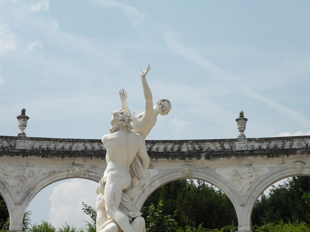 en route pour le parc du chateau de Versailles : au détour d'un bosquet...