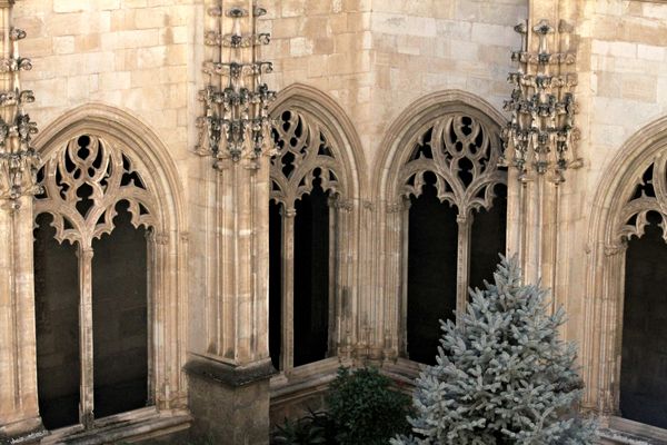 ..........en un sitio así, habrá que meditar....