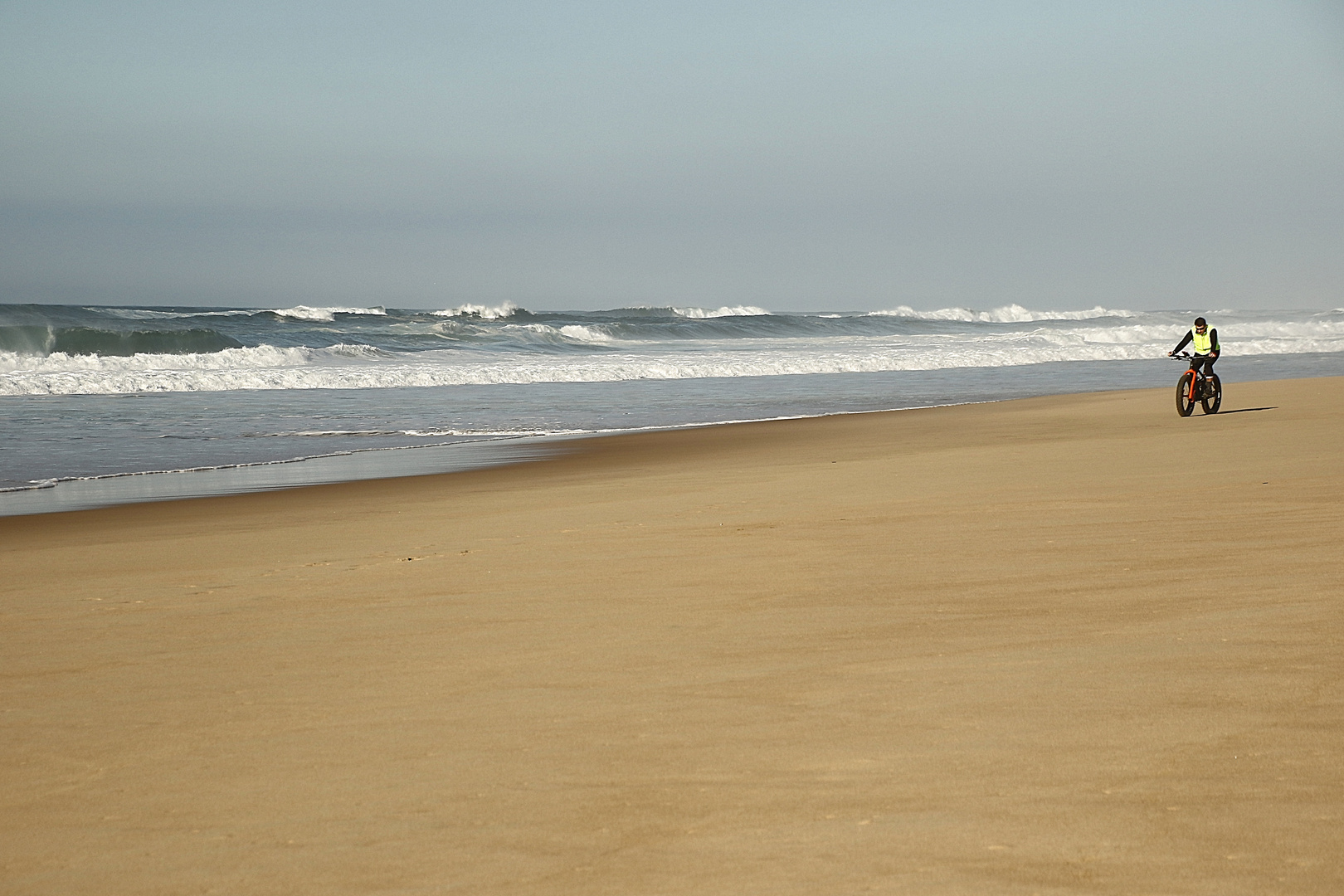 en vélo sur la plage !