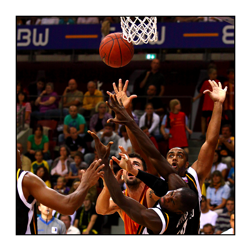 Enbw Ludwigsburg Galatasaray Istanbul Foto Bild Sport Ballsport Basketball Bilder Auf Fotocommunity