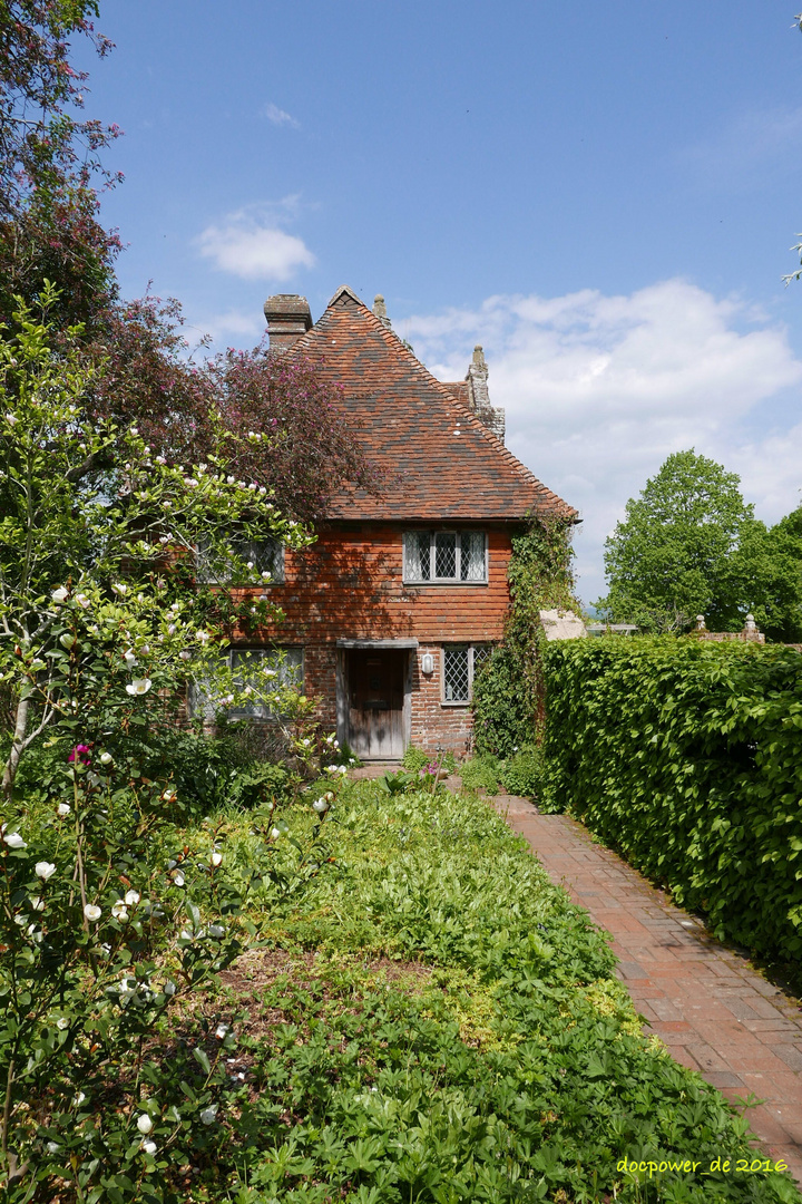 Enchanted house