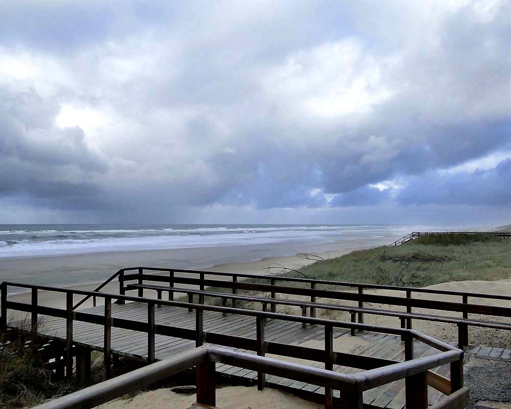 Encore des nuages et........................la pluie