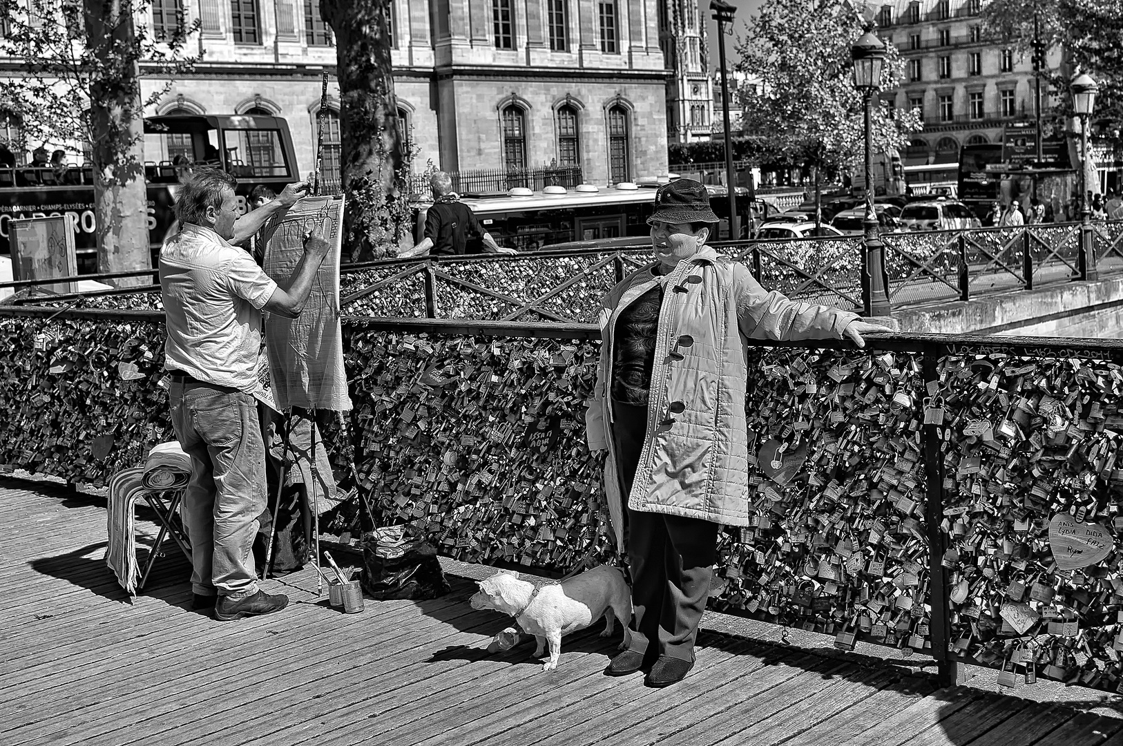 Encore une histoire de chapeaux ... ou de cadenas !