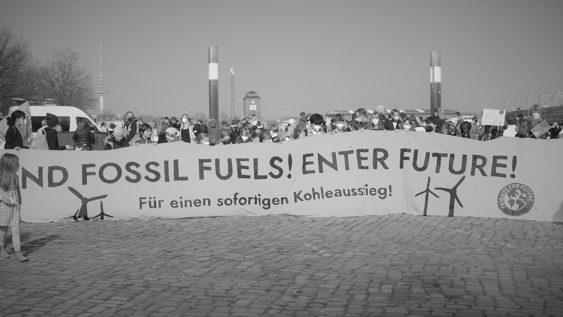 End fossil fuels! Enter future!