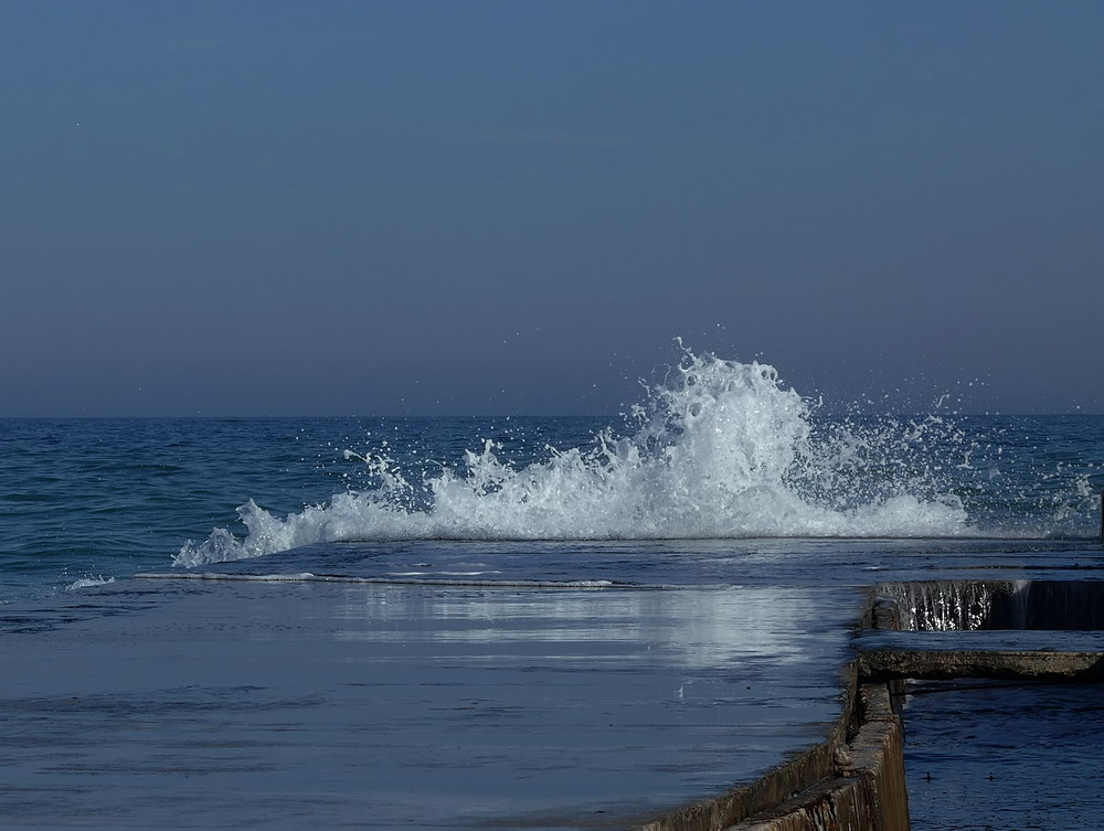 endless blue