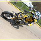 Endlich! Die Supermoto Saison geht los.