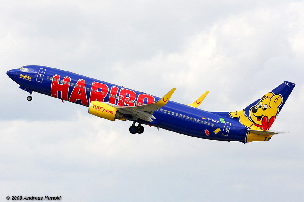 *** Endlich erwischt - Tuifly Haribo B-737-800 ***