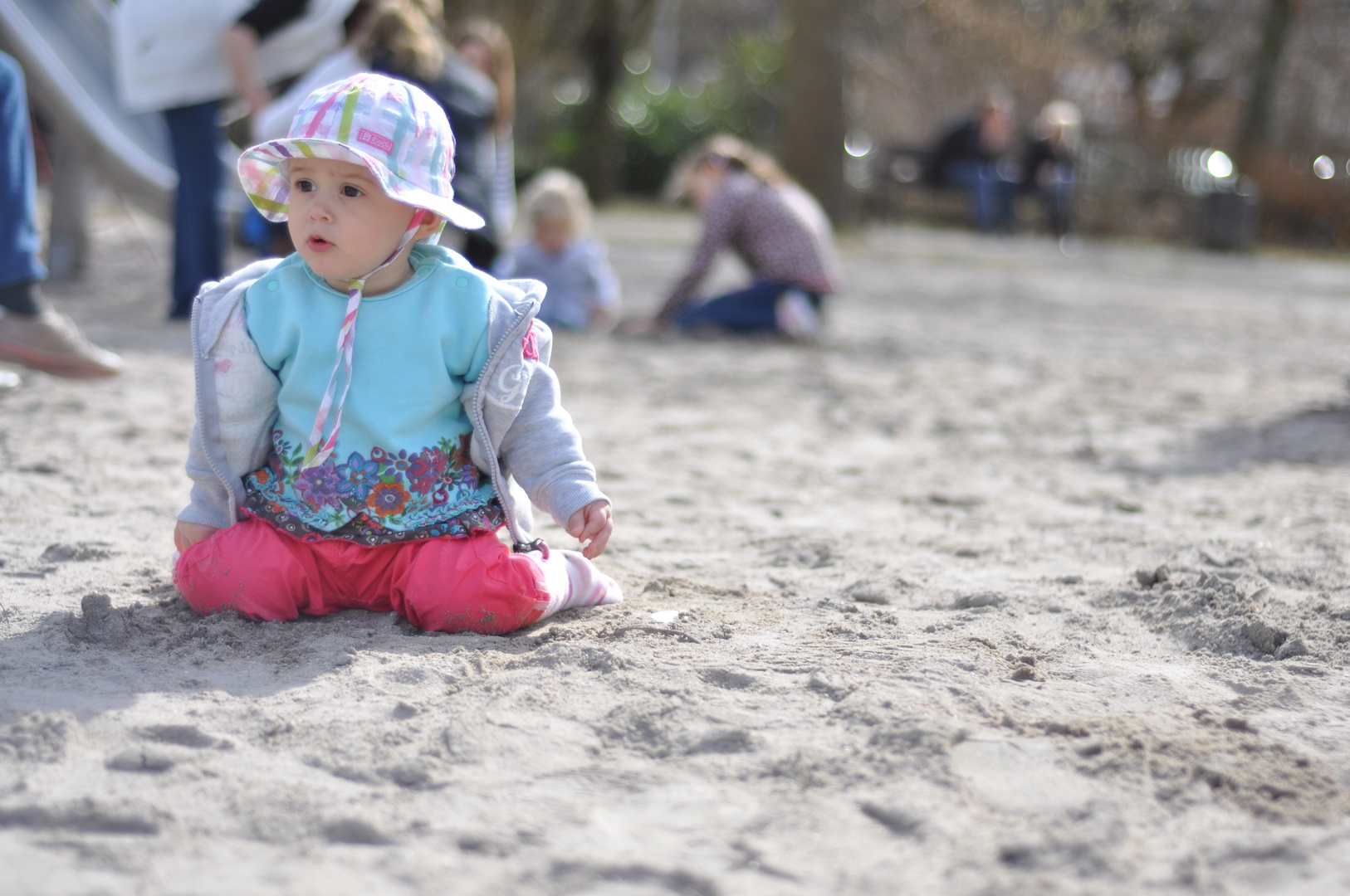 Endlich Frühling, Sandkastenzeit