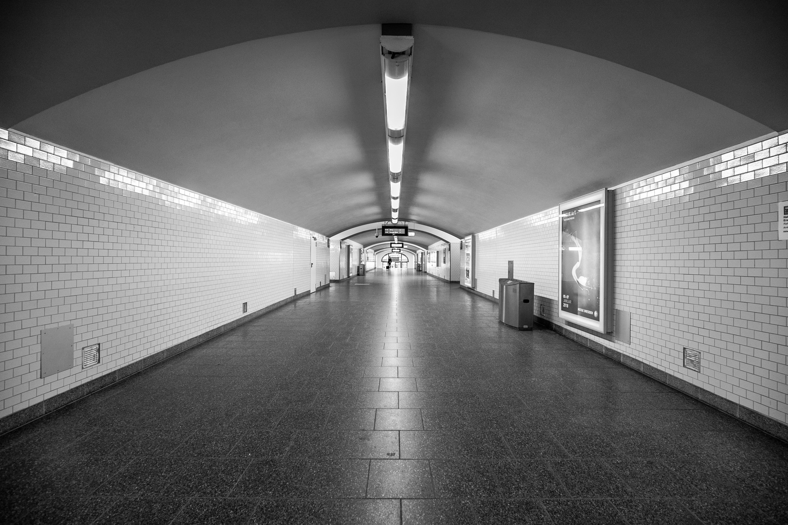 Endlich zuhause Foto & Bild | architektur, erwachsene ...