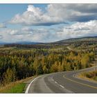 [ Endlose Weite auf dem Hwy 16 zwischen Vanderhoof und Smithers ]