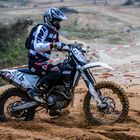 Enduro Motorrad im Weichen Sand