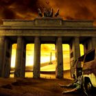 Endzeitstimmung in Berlin am Brandenburger Tor