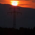 Energie in seiner reinsten Form trifft auf Energie die vom Mensch geschaffen wurde