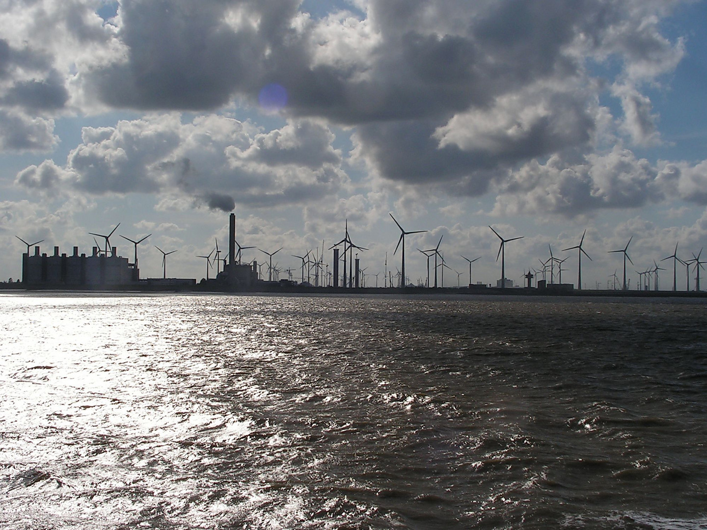 Energiemix bei Eemshaven (NL)