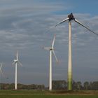 Energiewende - ausgebrannte Windkraftanlage bei Wilhelmshaven