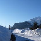 Engadin = und sein blauer Himmel / y su cielo azul / et son ciel bleu...06