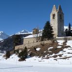 Engadin = und sein blauer Himmel / y su cielo azul / et son ciel bleu...08