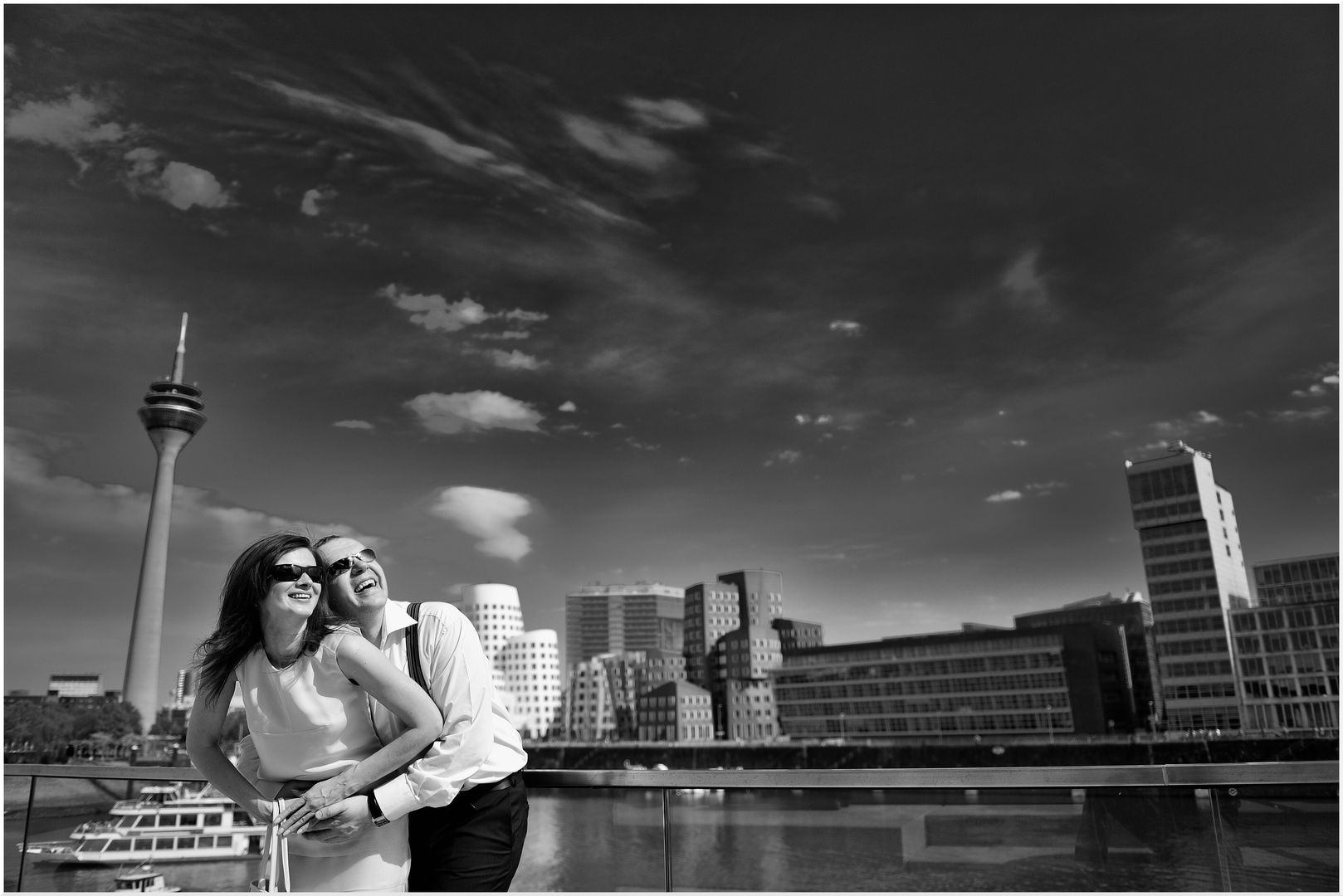 Engagement Shooting am Medienhafen Düsseldorf