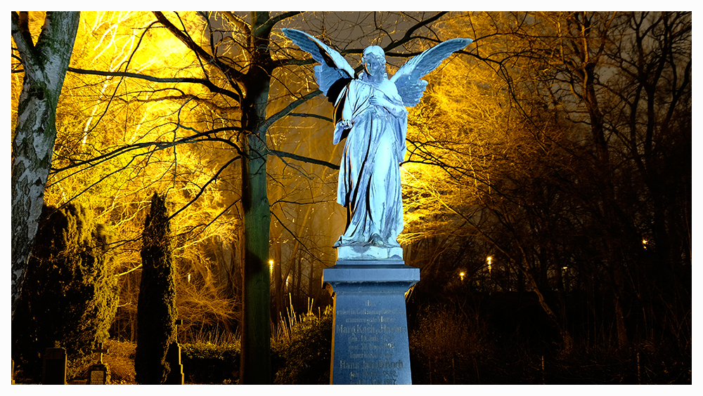 Engel auf dem Friedhof