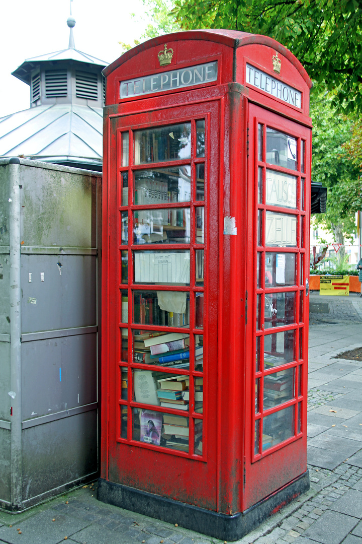 Englische Telefonzelle in Traunstein im Chiemgau Foto & Bild ...