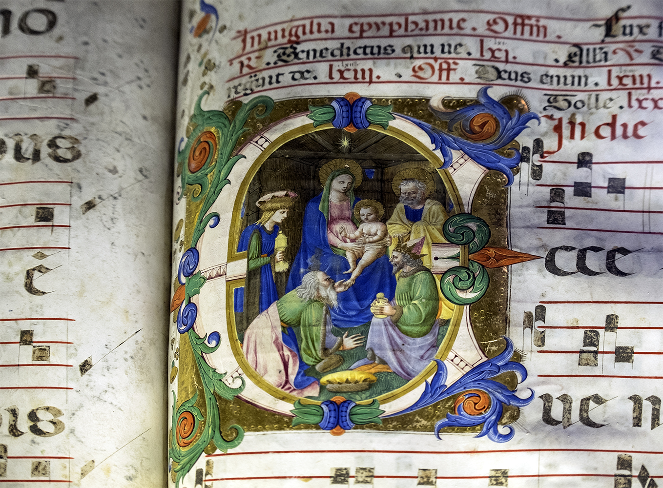 Enluminures sur livre ancien 