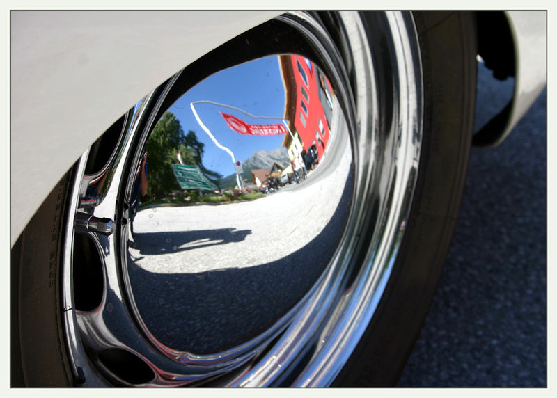 Ennstal-Classic 2007: Porsche 356 Speedster Spiegelbild