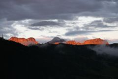 Enrosadira- Sonnenuntergang in den Dolomiten