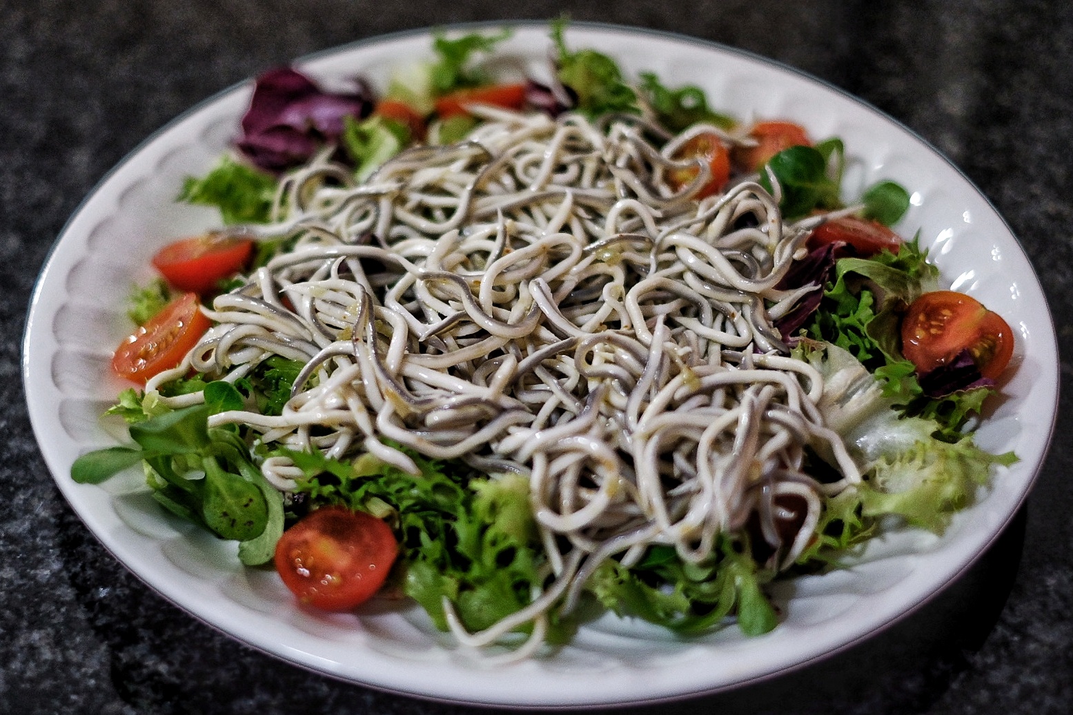 Ensalada de gulas