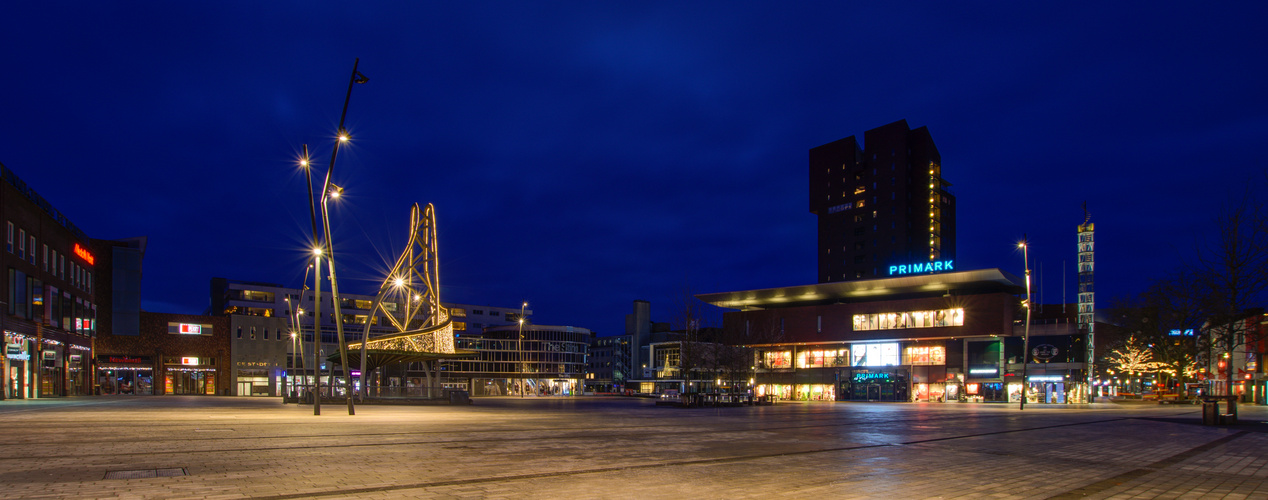 Enschede - HJ van Heekplein - 01