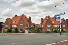 Enschede - Roombeek - Lasondersingel-Deurningerstraat - "Wachters van Roombeek"