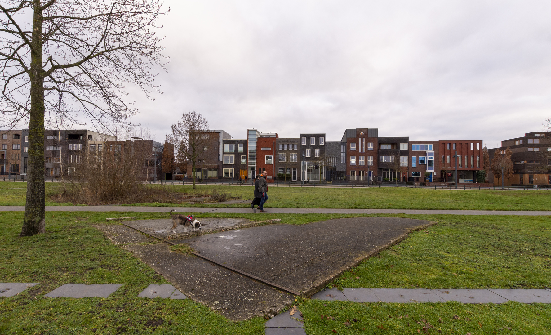 Enschede - Roombeek - Lonnekerspoorlaan - Firework Blast Monument - 01