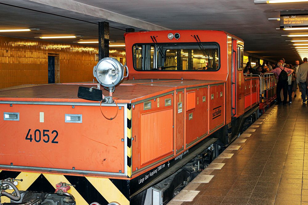 Entdeckungstour durch die Berliner U-Bahn Stationen