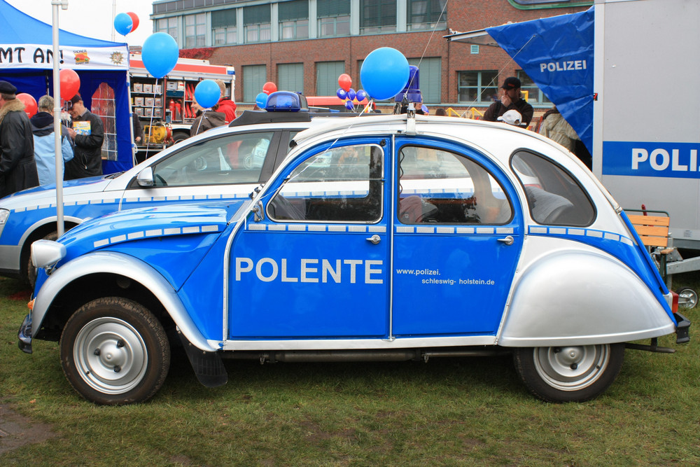 Ente gibt es auch bei der Polizei !