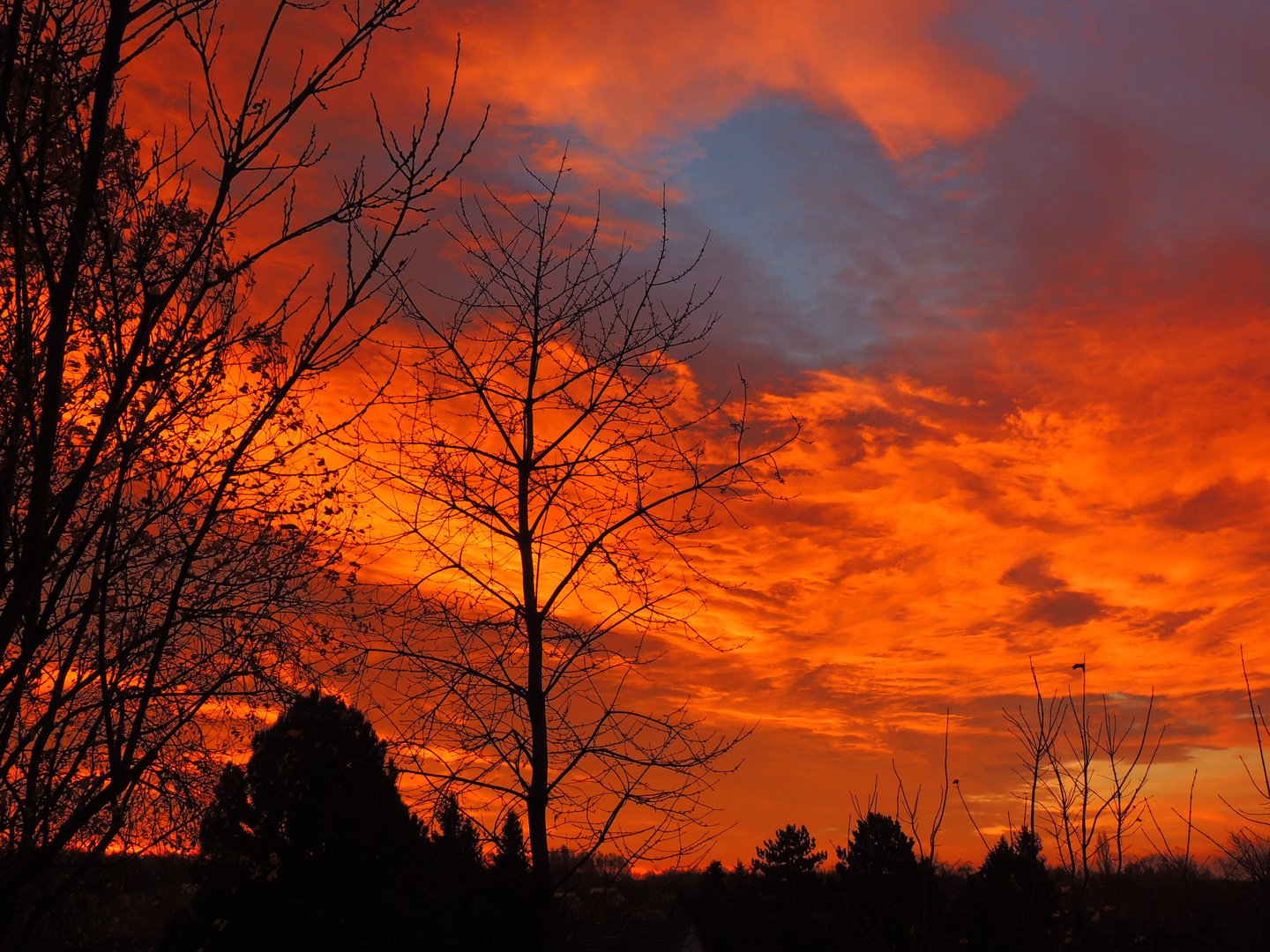 Entflammter Himmel