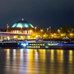 entlang am Düsseldorf-Rhein