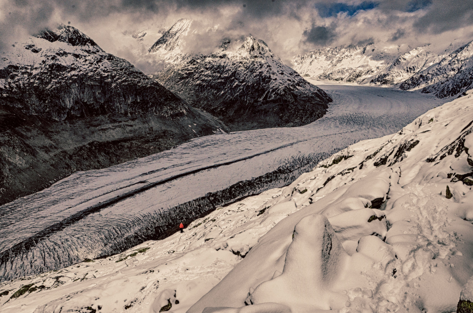 Entlang dem Aletschgletscher