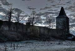 Entlang der Blankenberger Stadtmauer