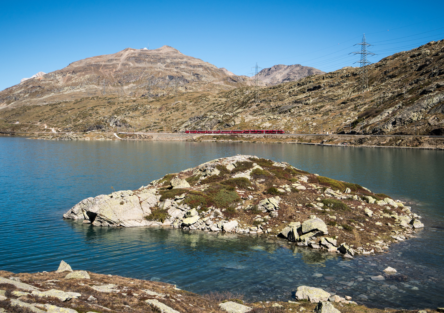 Entlang des Lago Bianco