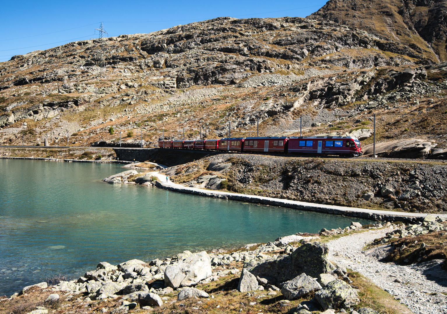 Entlang des Lago Bianco