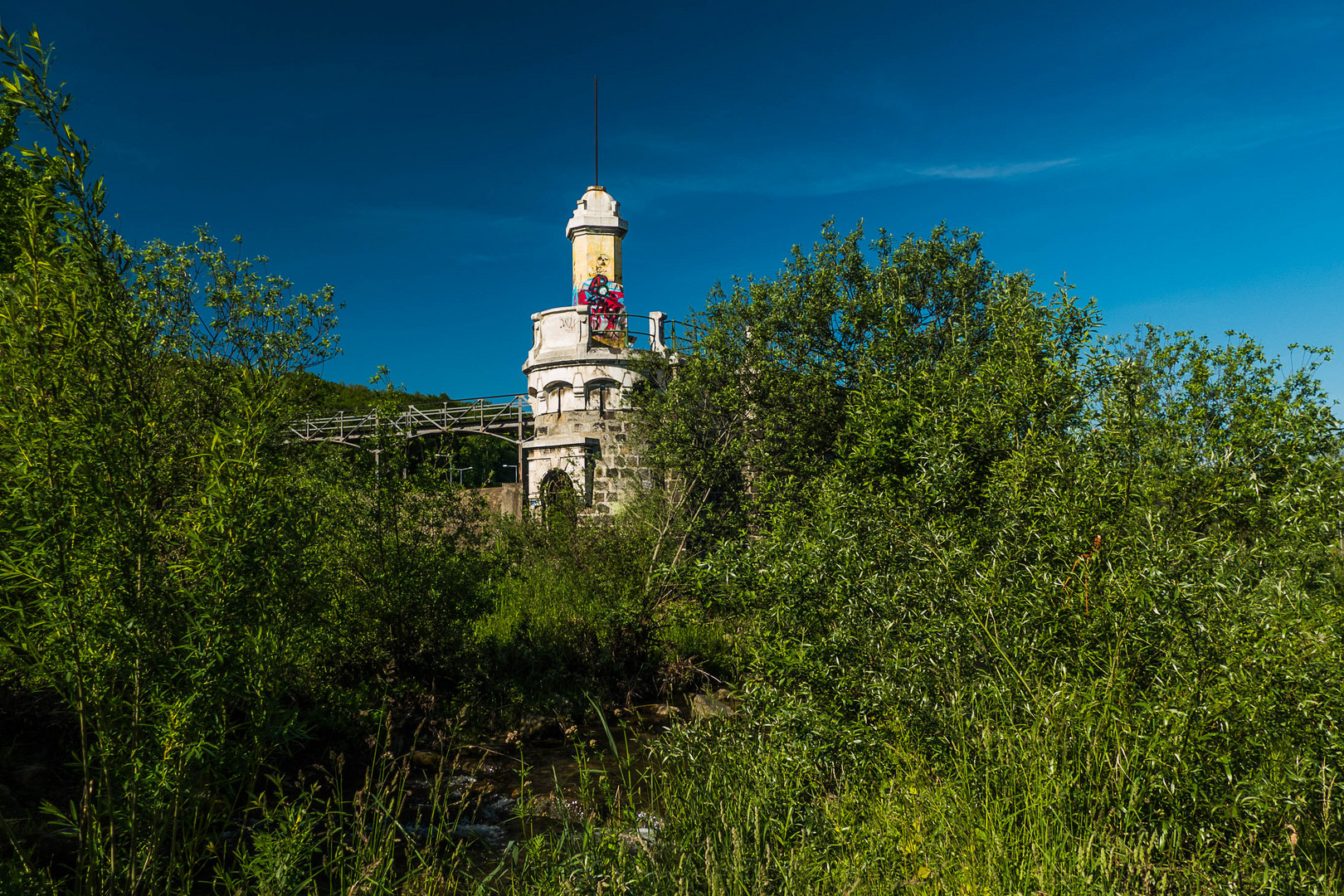 Entlang des Wienflussufers (8) Wasserschloss