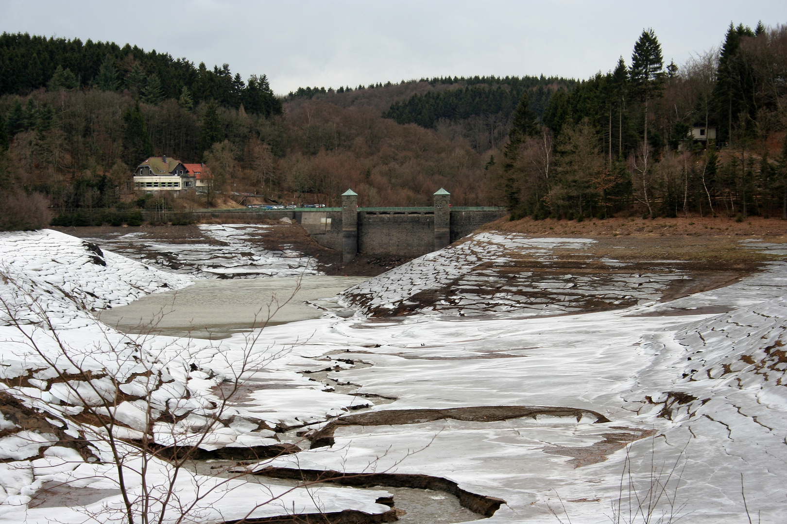 Entleerte Fürwiggetalsperre (IMG_4533_ji)