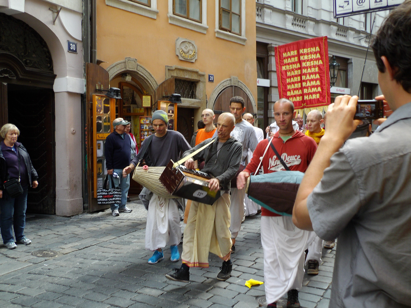 Entmündigung II Hare Krshna