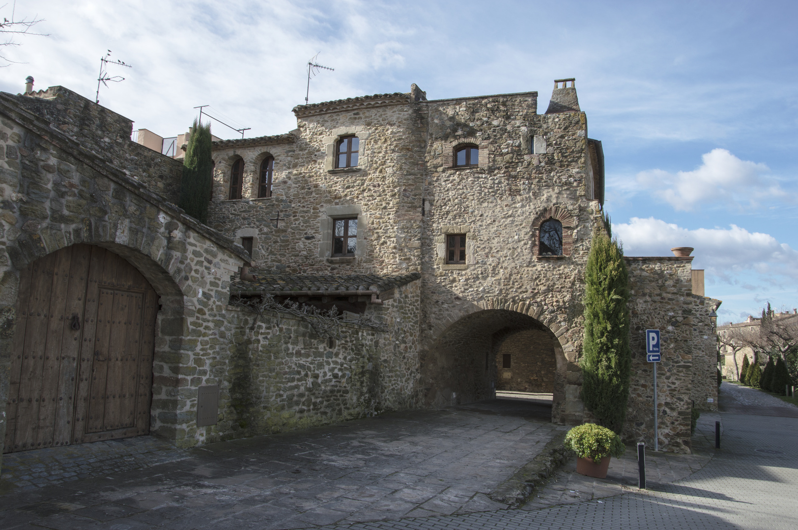 Entrada a Monells (Girona)