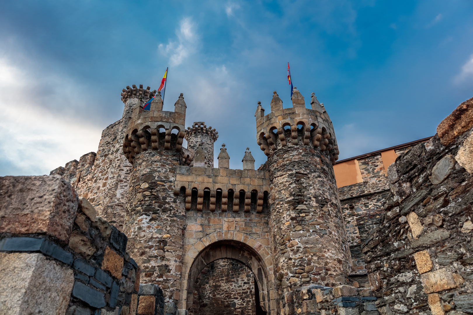 entrada castillo templario de Ponferrada