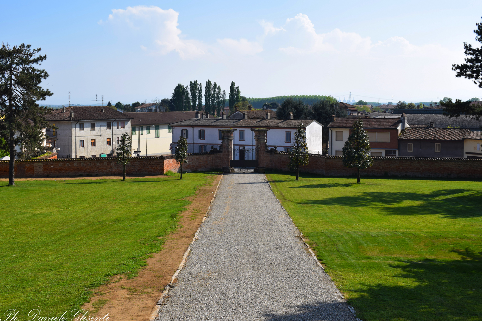 Entrata castello Chignolo PO