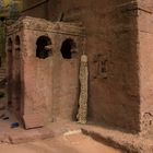 Entrée d'un église monolithique de Lalibela.