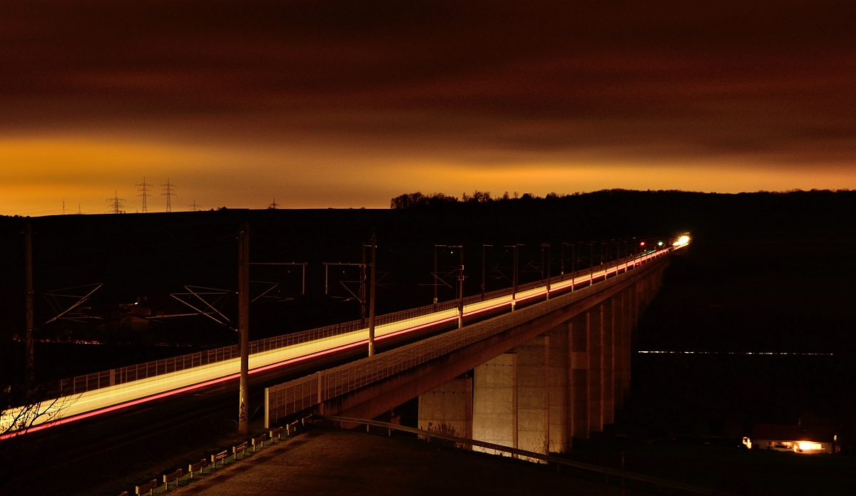 Enztalbrücke bei Nacht