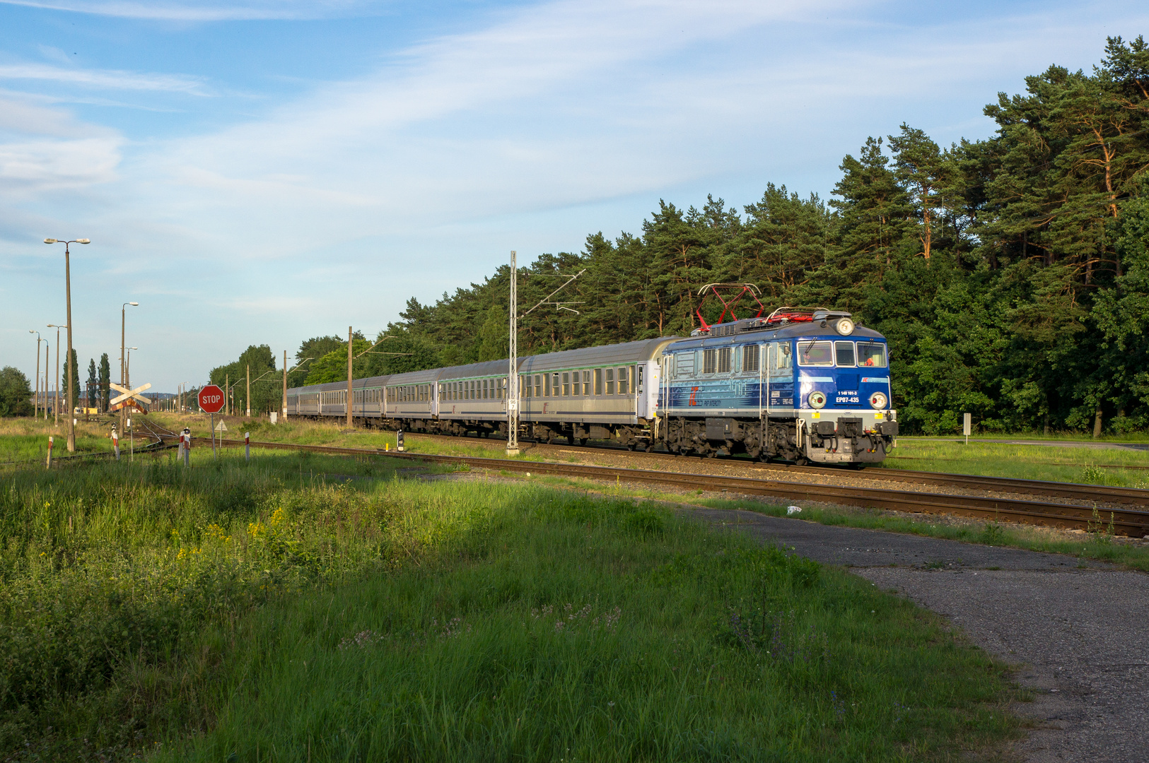 EP 07-435 mit PKP InterCity in Swinemünde